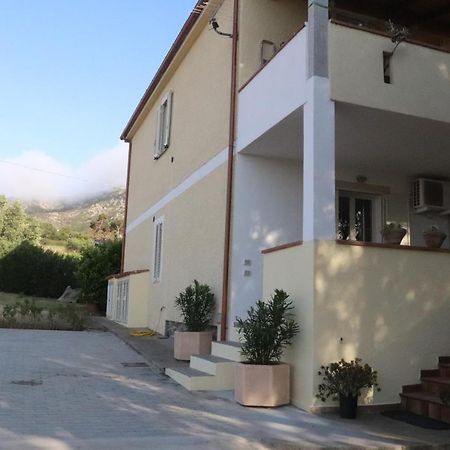 Villa Casa Oleandri Golfo Aranci Exterior foto